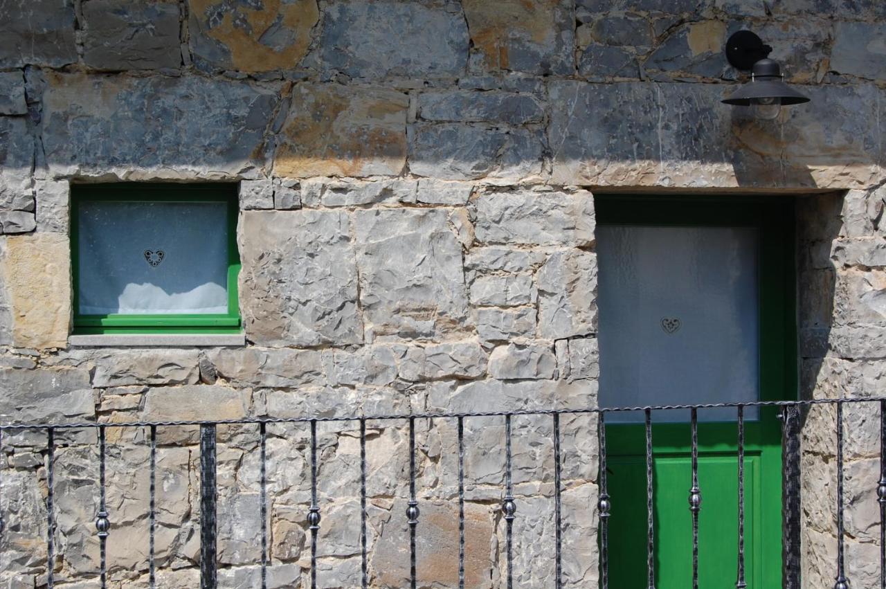 Apartma Hiska Dobravlje Esterno foto