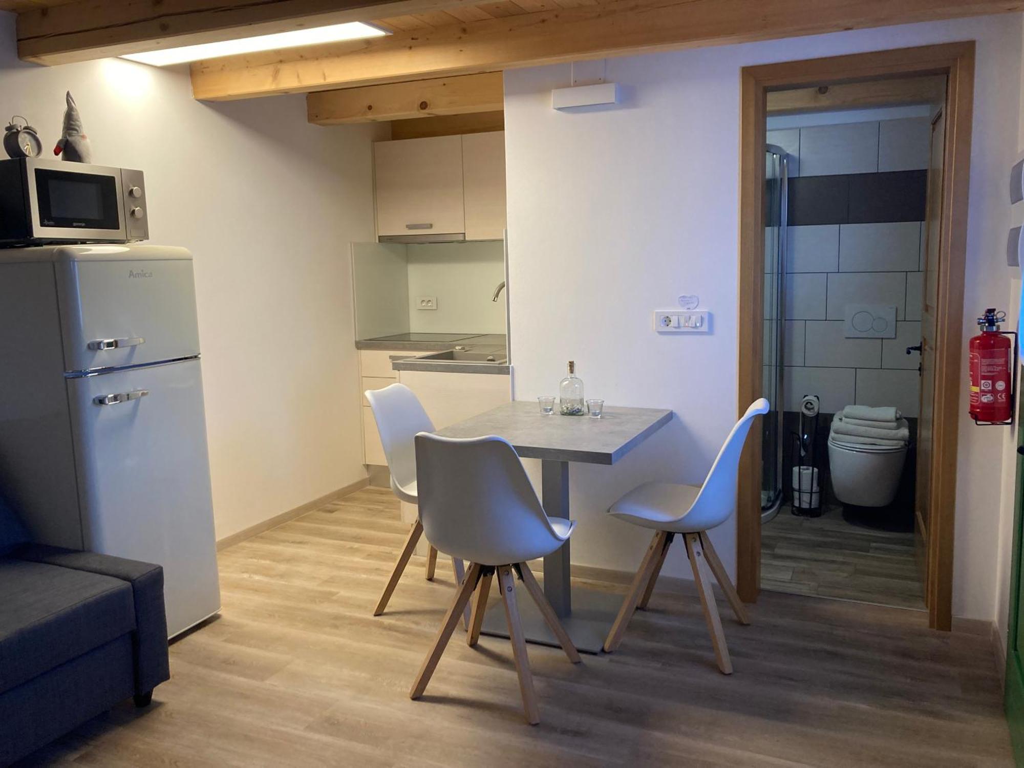 Apartma Hiska Dobravlje Esterno foto